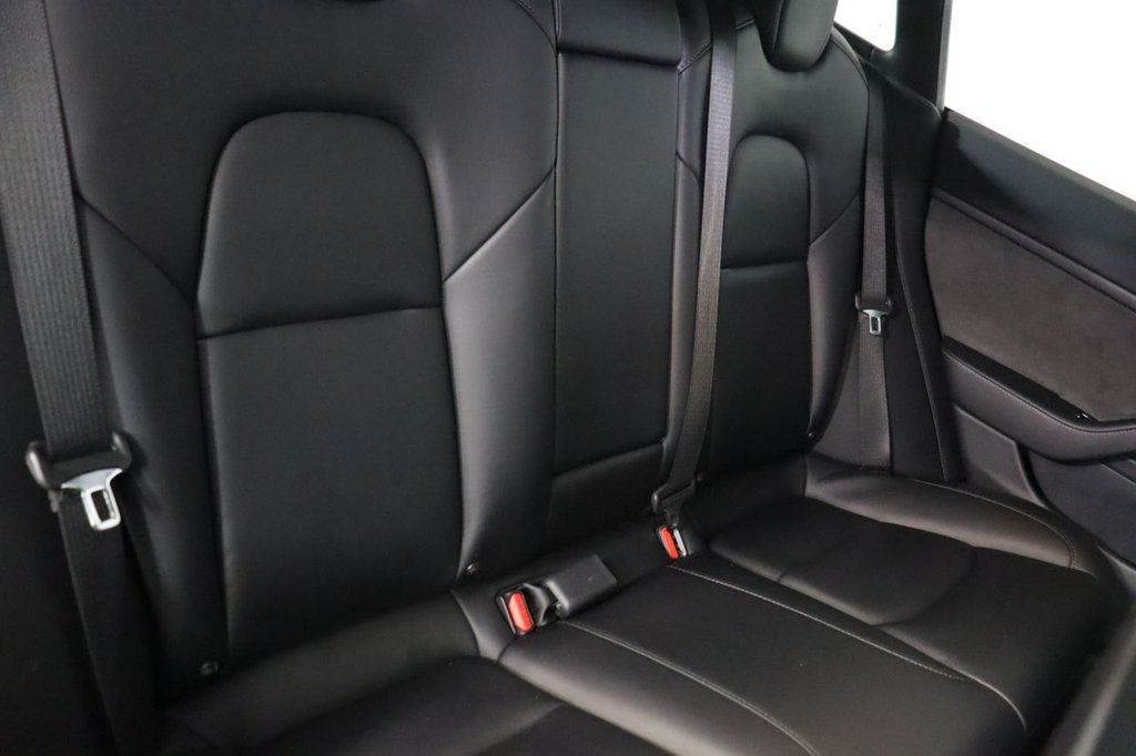Used Tesla Model 3 2020 for sale - 76751309: Photo 26
