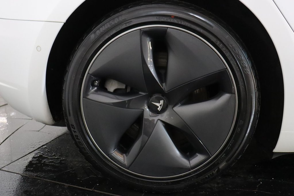 Used Tesla Model 3 2020 for sale - 76751309: Photo 30