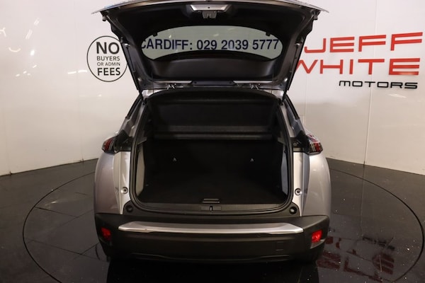 Used Peugeot E-2008 2021 for sale - 73003272: Photo 5