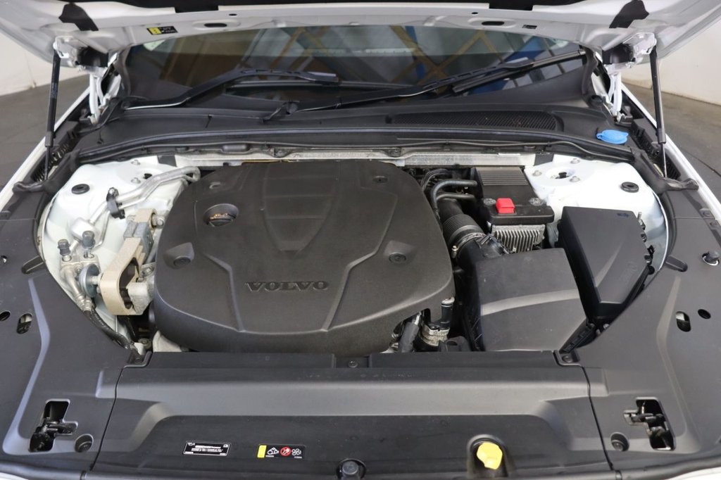 Used Volvo S90 2018 for sale - 78056624: Photo 11