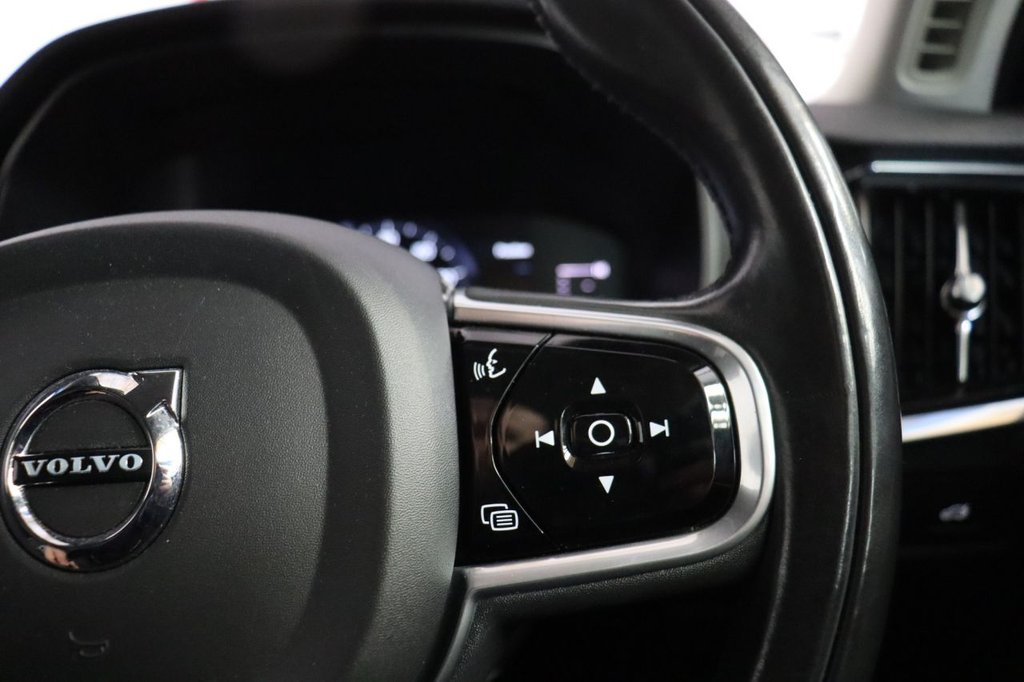 Used Volvo S90 2018 for sale - 78056624: Photo 25