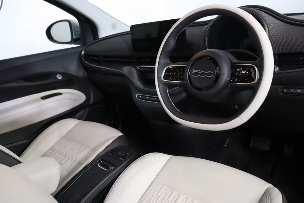 Used Fiat 500e 2021 for sale - 76927584: Photo 16