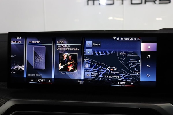 Used BMW i4 2022 for sale - 76309423: Photo 10