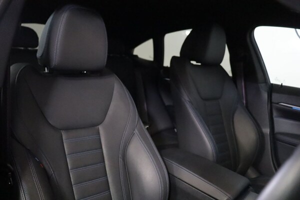 Used BMW i4 2022 for sale - 76309423: Photo 29