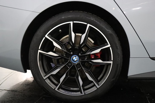 Used BMW i4 2022 for sale - 76309423: Photo 46