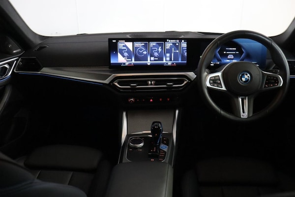 Used BMW i4 2022 for sale - 76309423: Photo 8