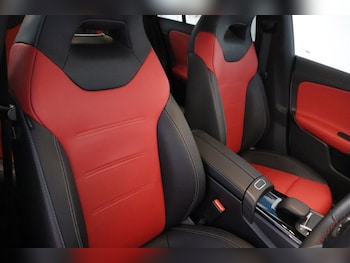 Used Mercedes-Benz CLA 2022 for sale - 75752847: Photo