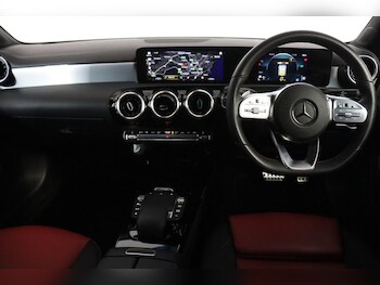 Used Mercedes-Benz CLA 2022 for sale - 75752847: Photo