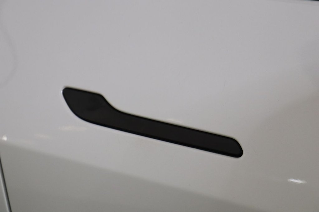 Used Tesla Model Y 2023 for sale - 76977423: Photo 17