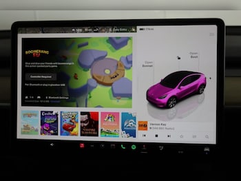 Used Tesla Model Y 2023 for sale - 76977423: Photo