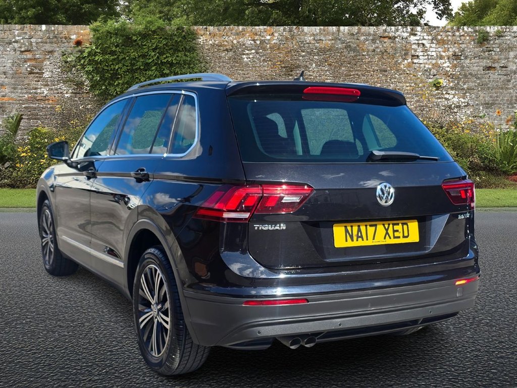 Used Volkswagen Tiguan 2017 for sale - 78110227: Photo 4