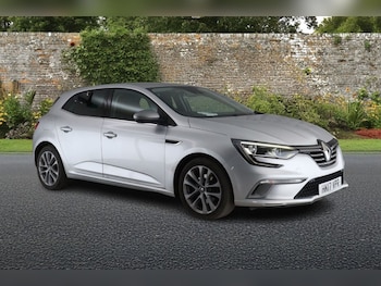 Used Renault Megane 2017 for sale - 78780926: Photo