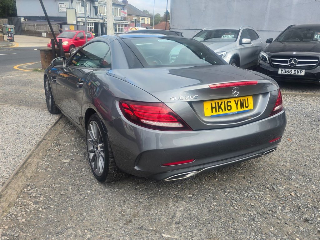 Used Mercedes-Benz SLC 2016 for sale - 76210565: Photo 4