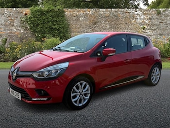 Used Renault Clio 2018 for sale - 79265565: Photo