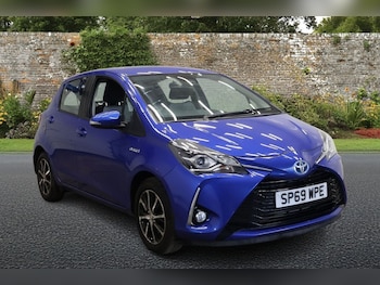 Used Toyota Yaris 2019 for sale - 78272036: Photo