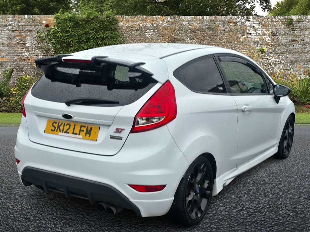 Used Ford Fiesta 2012 for sale - 77621025: Photo 6