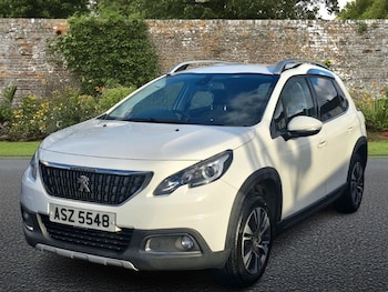 Used Peugeot 2008 2017 for sale - 76570520: Photo