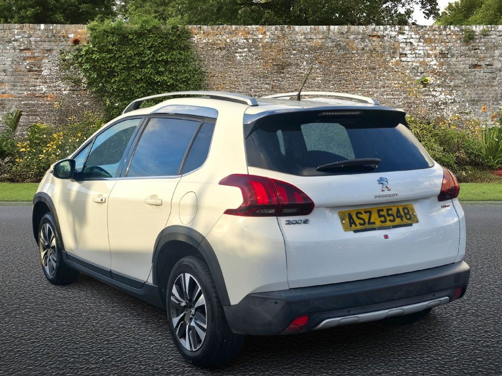 Used Peugeot 2008 2017 for sale - 76570520: Photo 4