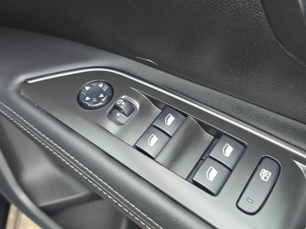 Used Peugeot 3008 2018 for sale - 76163164: Photo 14