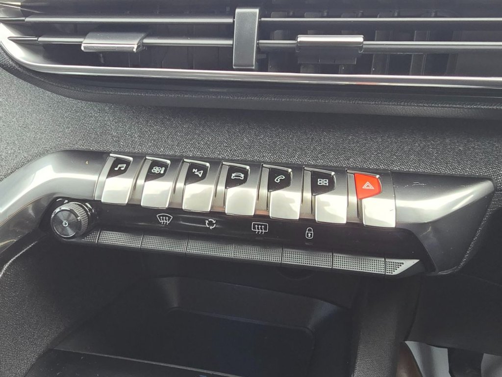 Used Peugeot 3008 2018 for sale - 76163164: Photo 15