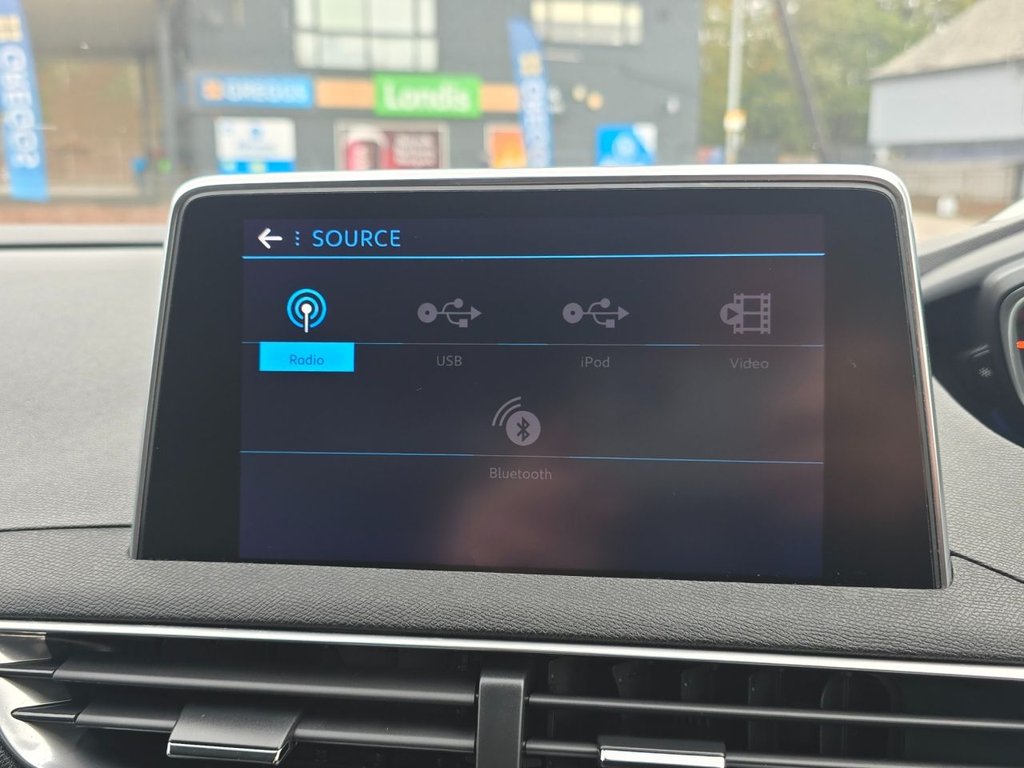 Used Peugeot 3008 2018 for sale - 76163164: Photo 18