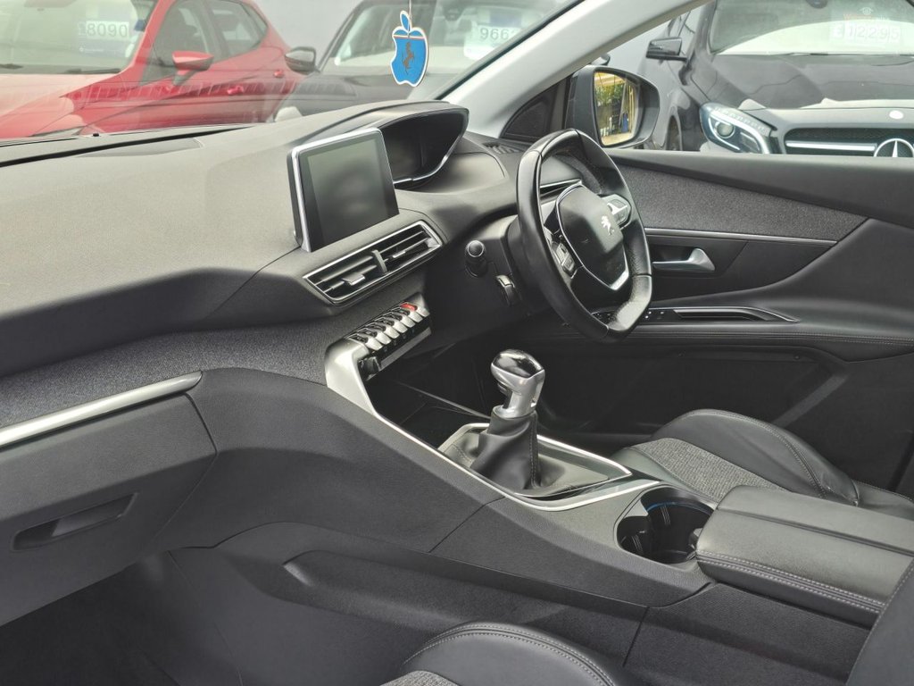 Used Peugeot 3008 2018 for sale - 76163164: Photo 9