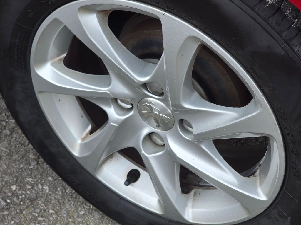 Used Peugeot 208 2017 for sale - 77719775: Photo 8