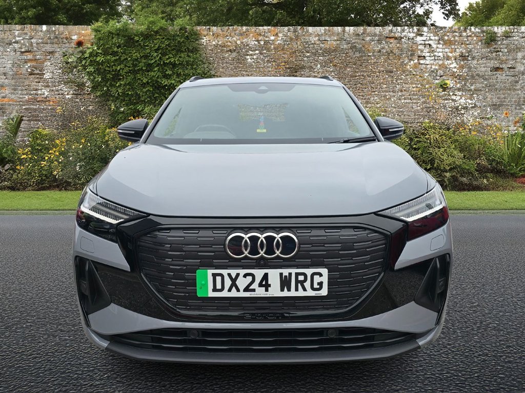 Used Audi Q4 e-tron 2024 for sale - 76267264: Photo 2