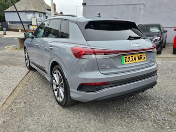 Used Audi Q4 e-tron 2024 for sale - 76267264: Photo 4