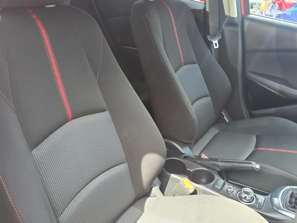Used Mazda Mazda2 2015 for sale - 76250227: Photo 13