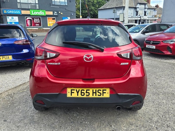 Used Mazda Mazda2 2015 for sale - 76250227: Photo 5