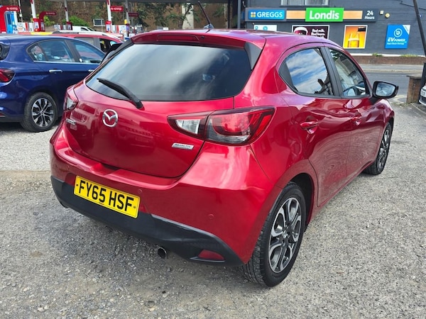 Used Mazda Mazda2 2015 for sale - 76250227: Photo 6