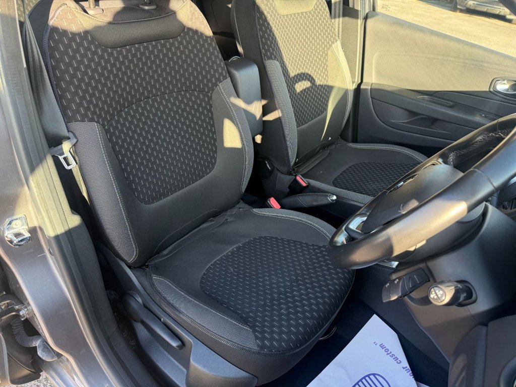 Used Renault Captur 2017 for sale - 77734224: Photo 10