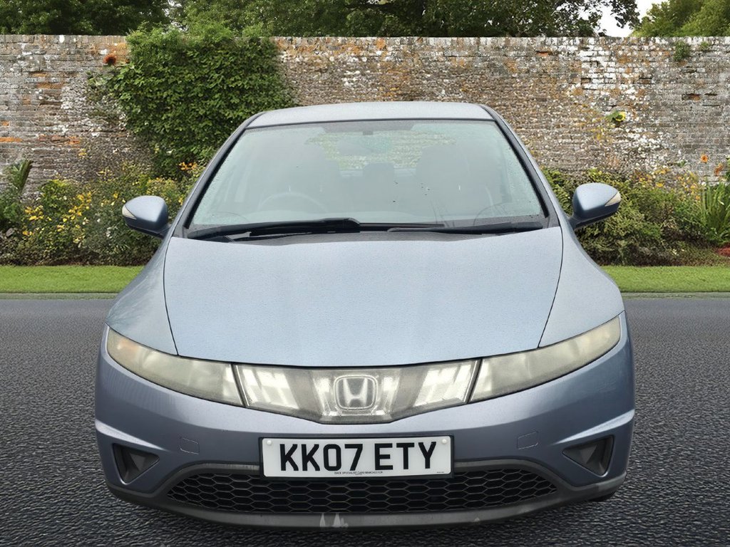 Used Honda Civic 2007 for sale - 76986292: Photo 2