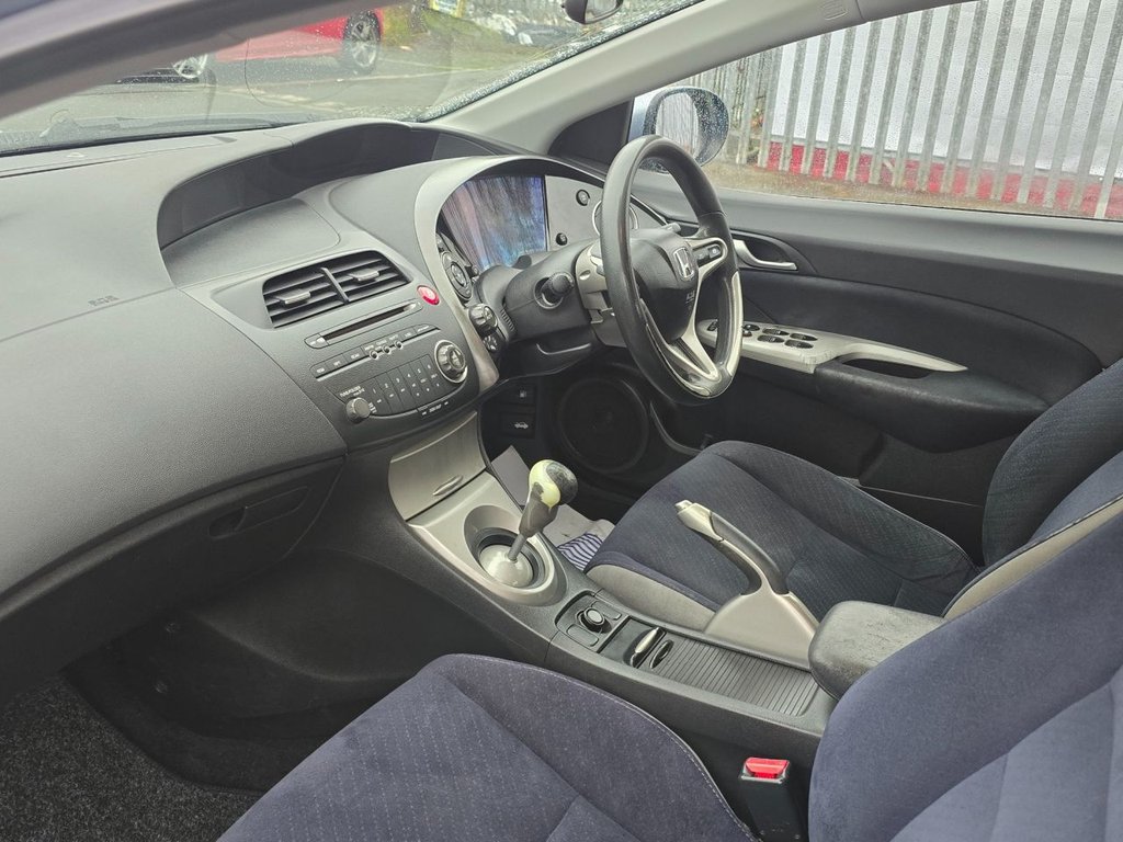 Used Honda Civic 2007 for sale - 76986292: Photo 9