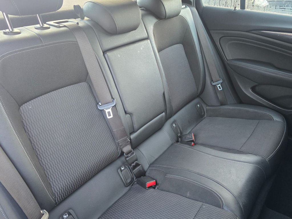 Used Vauxhall Insignia 2018 for sale - 76867285: Photo 10