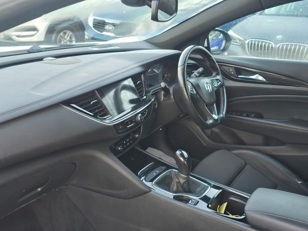 Used Vauxhall Insignia 2018 for sale - 76867285: Photo 8
