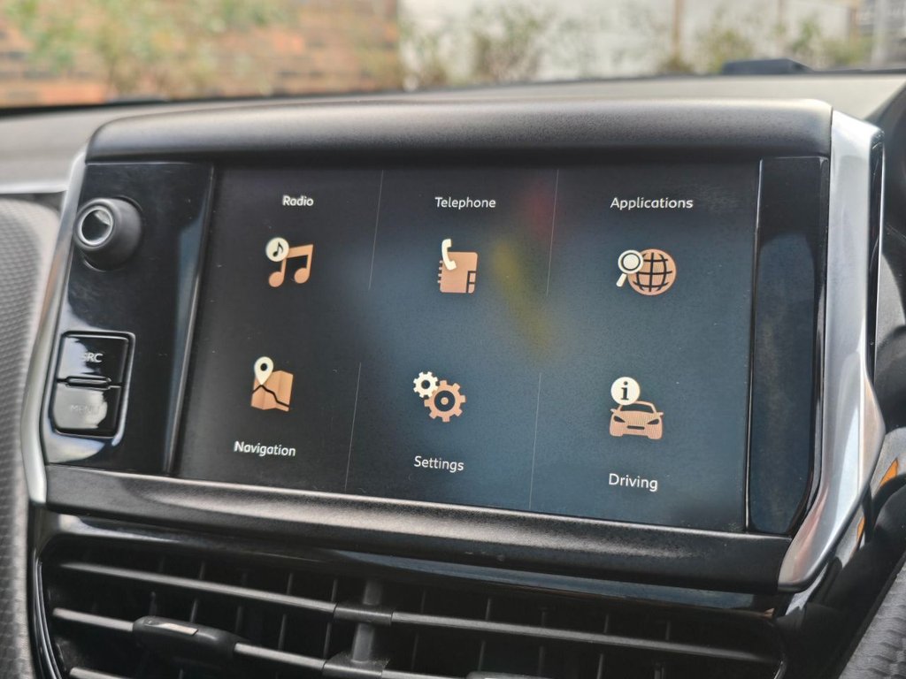 Used Peugeot 2008 2017 for sale - 77250152: Photo 17