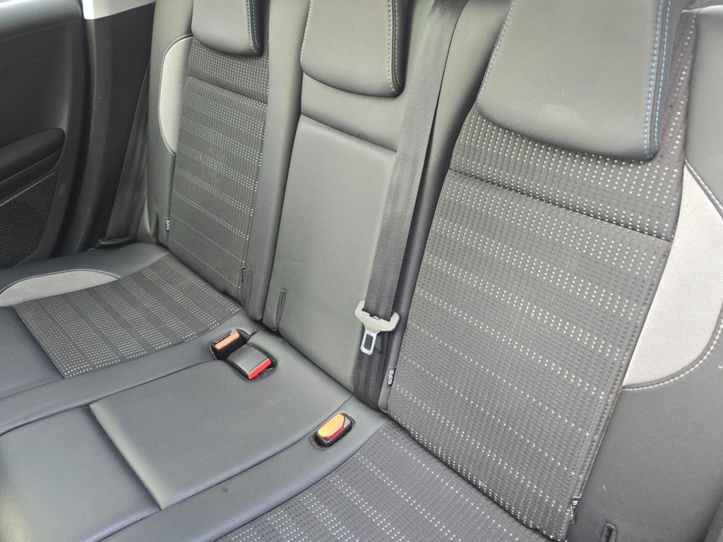 Used Peugeot 2008 2017 for sale - 77250152: Photo 9