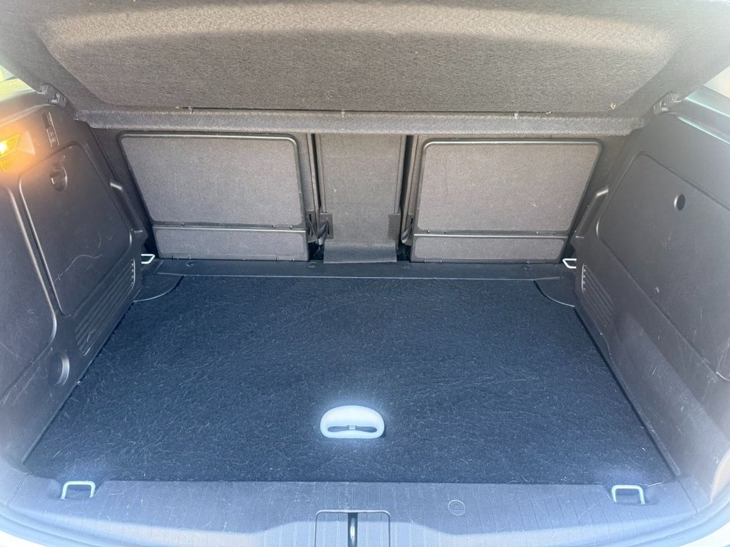 Used Vauxhall Meriva 2015 for sale - 77734725: Photo 10