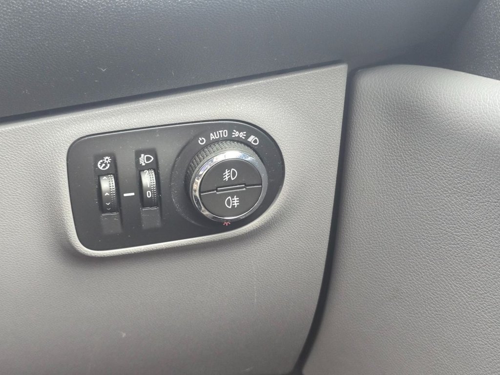 Used Vauxhall Corsa 2016 for sale - 74947287: Photo 15