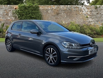 Used Volkswagen Golf 2018 for sale - 79221609: Photo