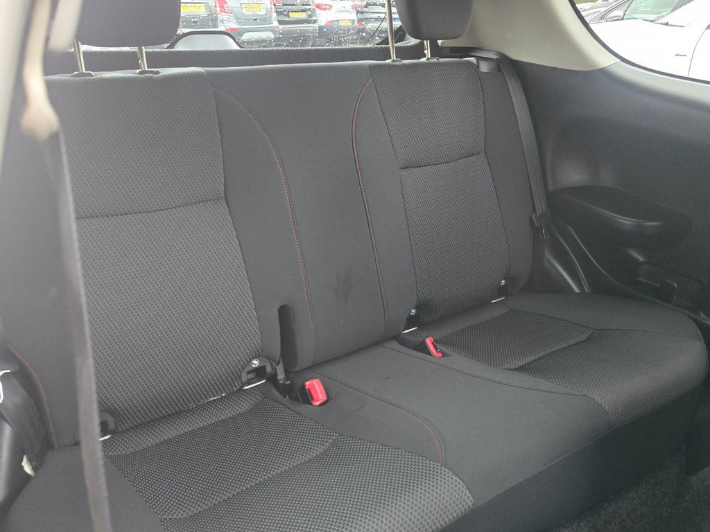 Used Suzuki Swift 2015 for sale - 77498630: Photo 11