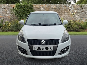 Used Suzuki Swift 2015 for sale - 77498630: Photo