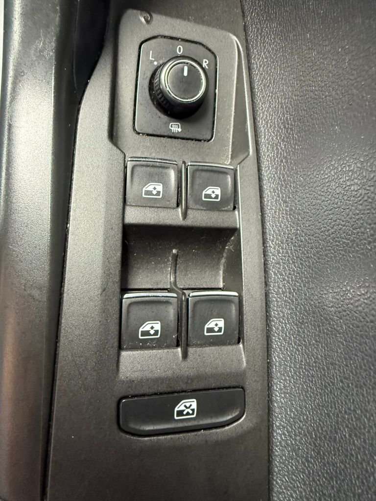 Used Volkswagen Polo 2018 for sale - 78069000: Photo 16