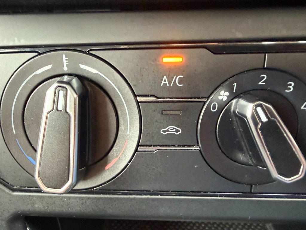 Used Volkswagen Polo 2018 for sale - 78069000: Photo 23