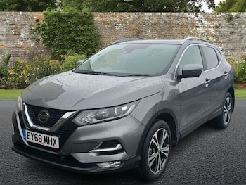 Used Nissan Qashqai 2018 for sale - 77276589: Photo