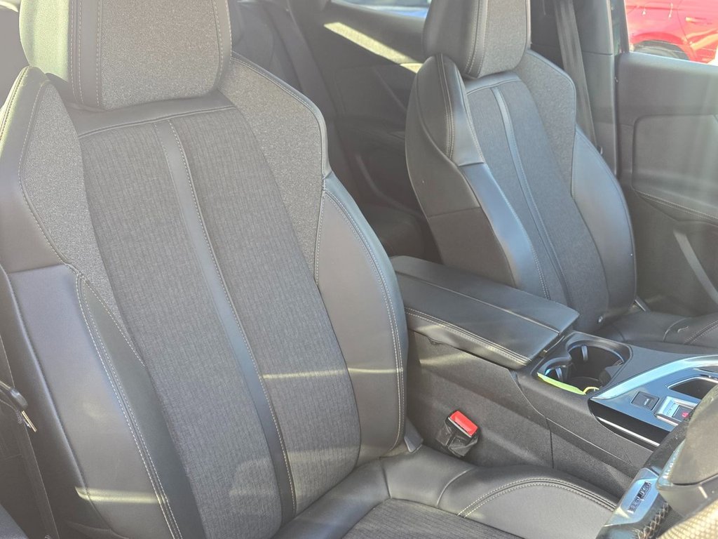 Used Peugeot 3008 2019 for sale - 76163119: Photo 12