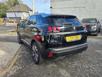 Used Peugeot 3008 2019 for sale - 76163119: Photo