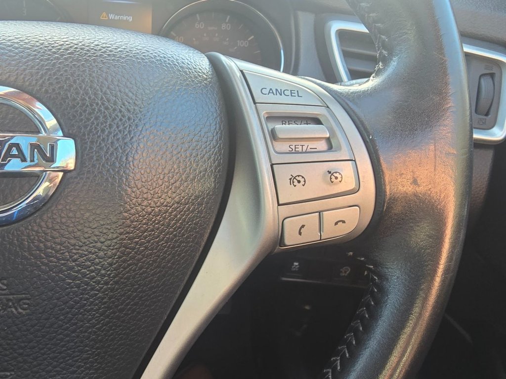 Used Nissan Qashqai 2015 for sale - 76570023: Photo 21